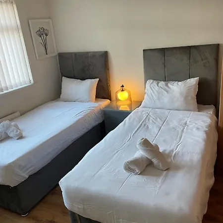 Away From ليدز